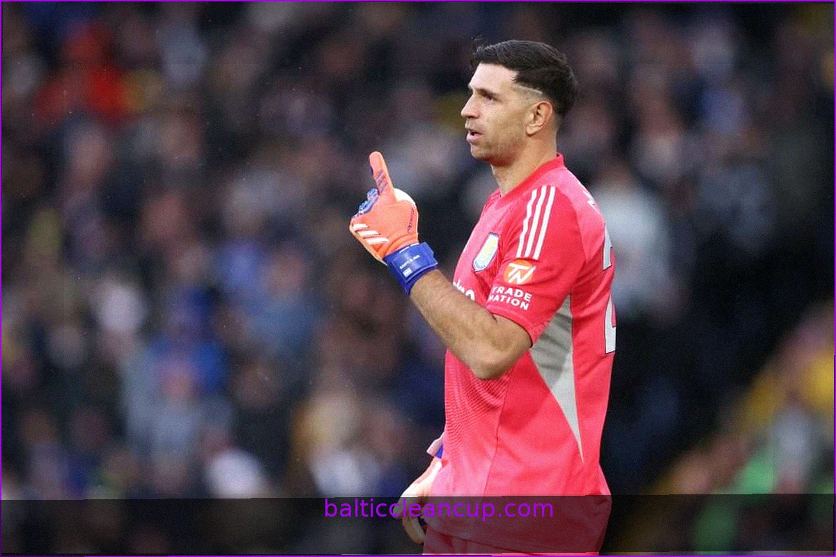 Juventus Renews Interest in Aston Villa's Emi Martinez