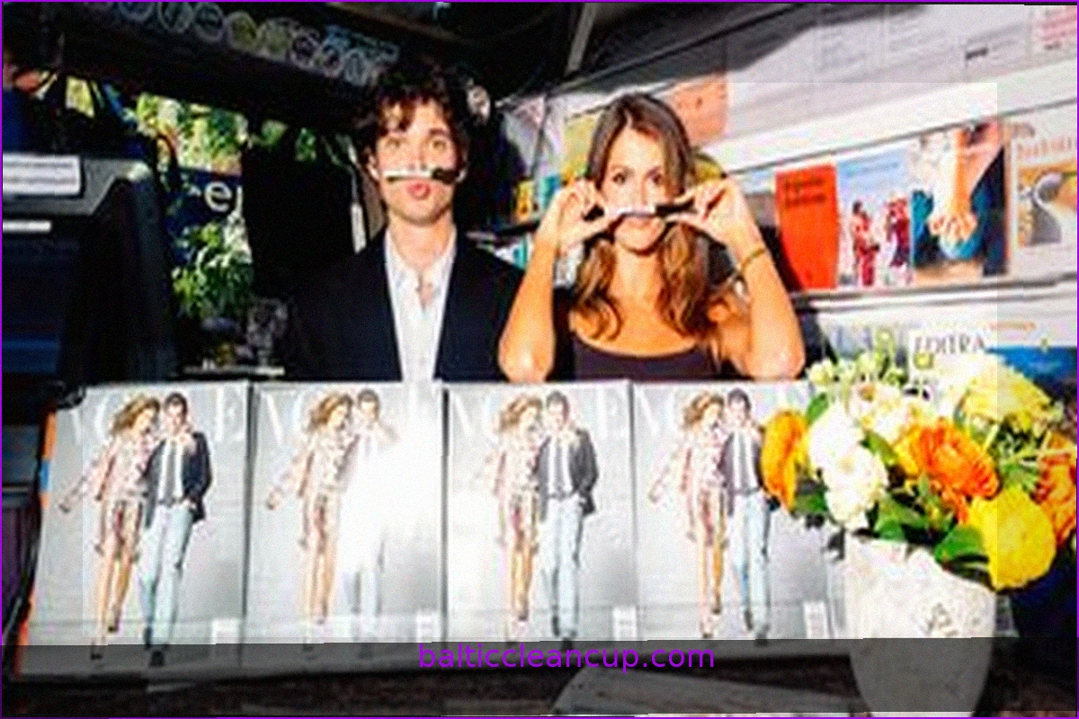 Kaia Gerber and Homer Gere Sign Vogue September Issues at Casa Magazines