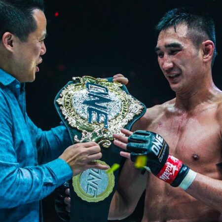Lyndon Knowles Aims for Muay Thai Heavyweight World Title in ONE Championship Debut