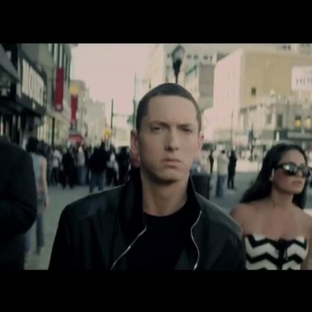 Loma Fan Amy Greatorex Is Not Afraid To Take A Punch