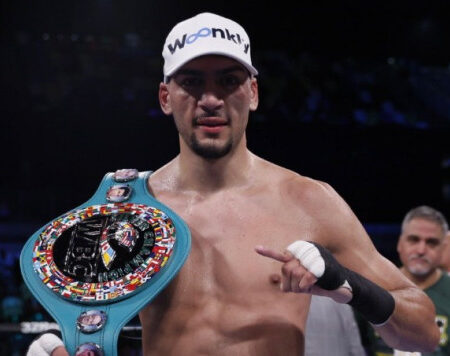 Hamzah Sheeraz Climbs WBC Super-Middleweight Ranks