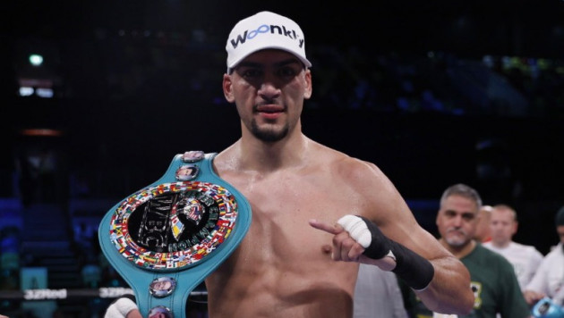 Preview Hamzah Sheeraz Climbs WBC Super-Middleweight Ranks