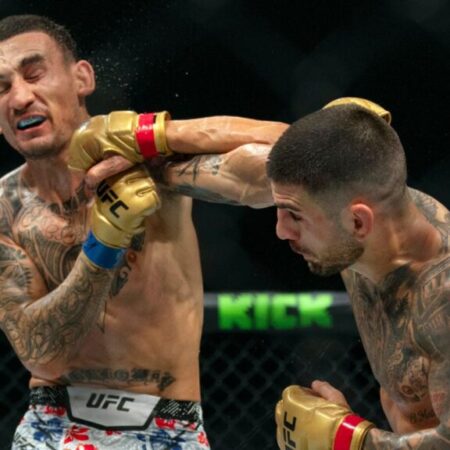 UFC 308: Ilia Topuria retains featherweight title as Max Holloway suffers career-first knockout defeat