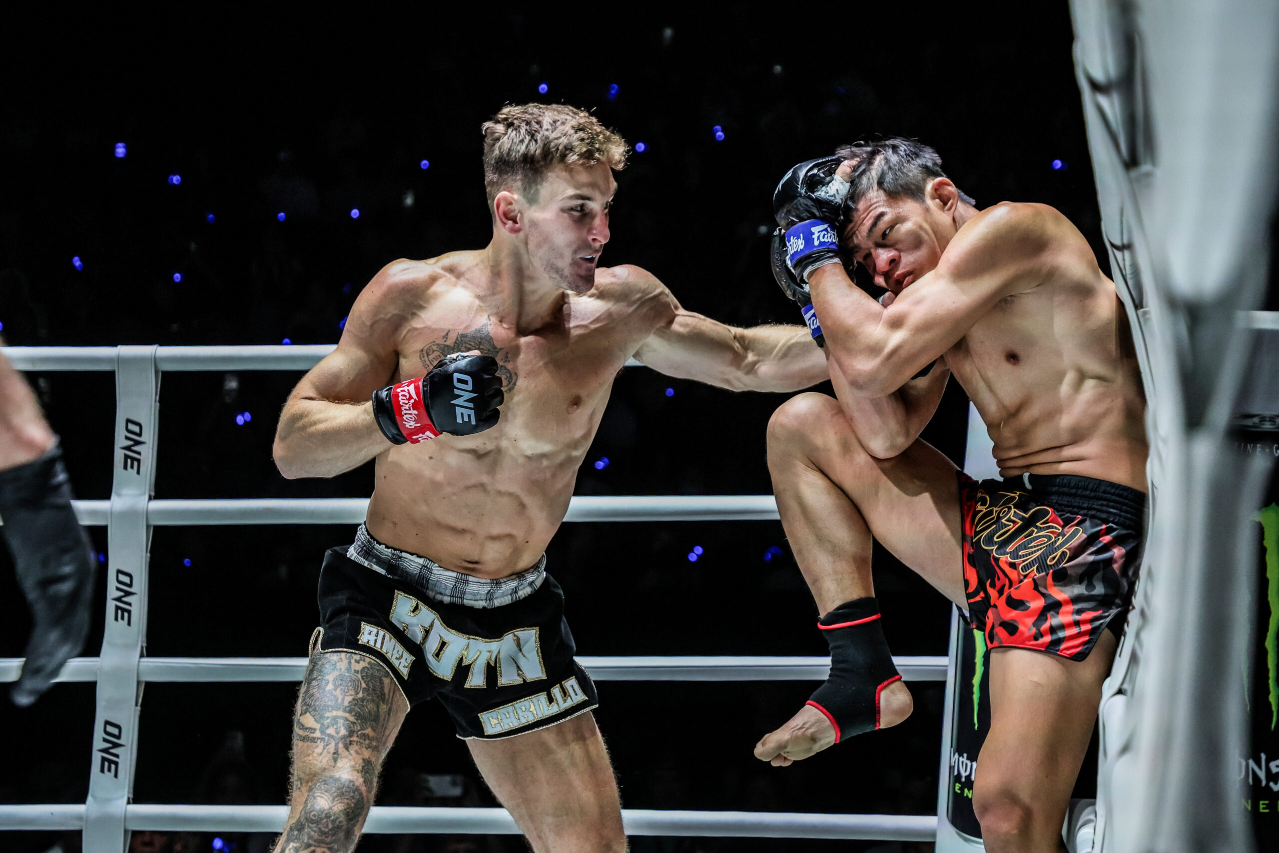 Preview Nico Carrillo Sets World Title Fight with Superlek Kiatmoo9 in a Clash of Devastating Finishers