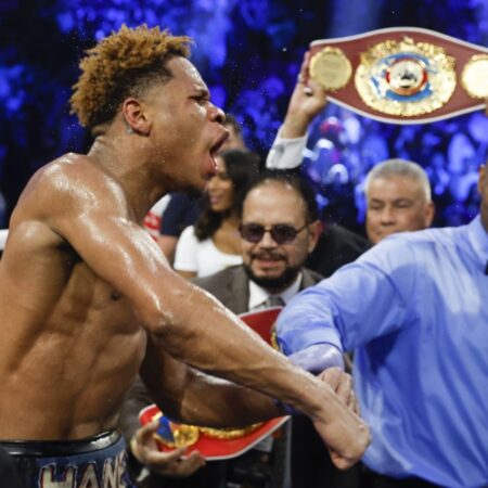 Bob Arum Criticizes Canelo, Haney Over Lackluster Fights