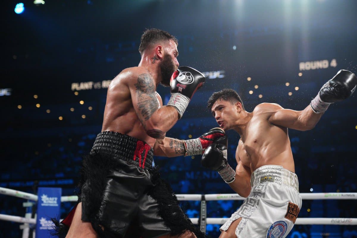 Preview Khalil Coe Defeats Manuel Gallegos By Round Six TKO