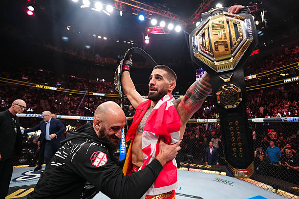 Preview Ilia Topuria ‘welcomed’ to welterweight by former UFC champ despite making promise after Charles Oliveira KO