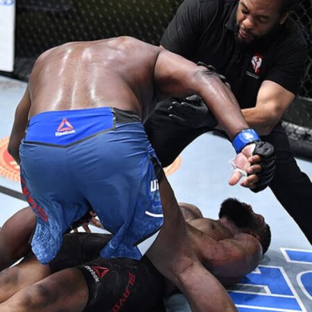 Pat Brown Secures Rapid Knockout Against Lewis Oakford