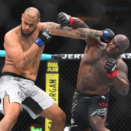 The Black Beast Unleashed: Derrick Lewis’s Dominant Win and Memorable Celebration at UFC Nashville