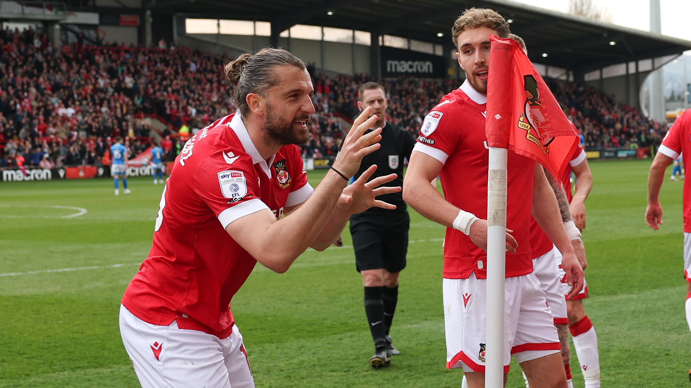 Preview The Dragon’s Ascent: Wrexham, Welsh Football, and the Premier League Dream