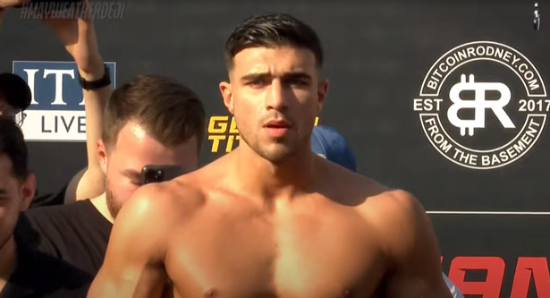 Preview Tommy Fury’s Unexpected Path: From Personal Tribulations to Prizefighting Dreams