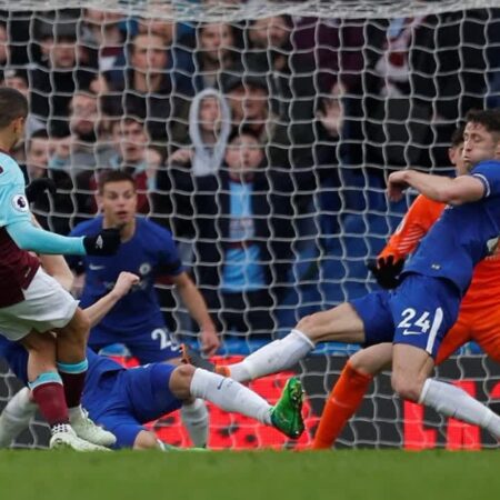 London Derby Drama: Chelsea’s Quest for Dominance Collides with West Ham’s Early Season Woes