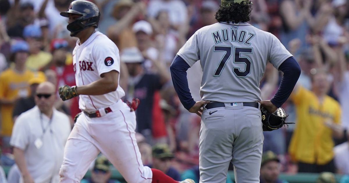 Preview When the Mariners Sank the Red Devils: A Cup Shock for the Ages