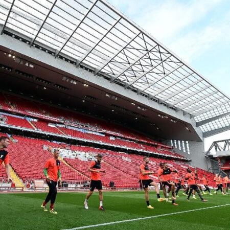 The Anfield Crucible: Arsenal and Liverpool Prepare for an Early Season Defining Clash