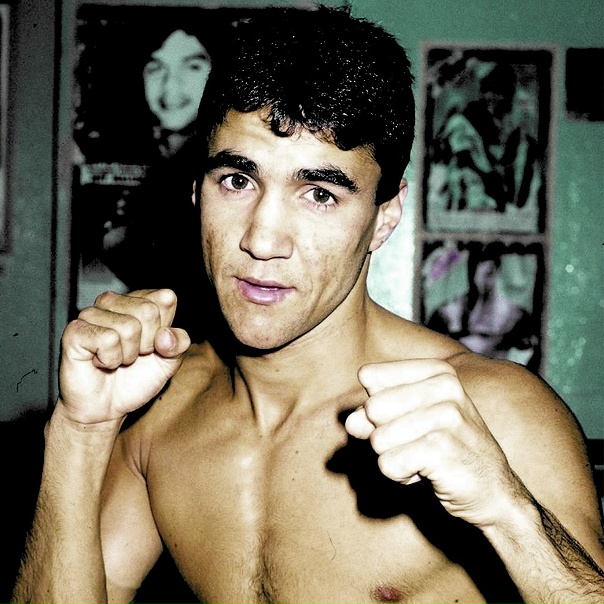 Preview Beyond the Ropes: Jeff Fenech’s Legacy as the People’s Champion