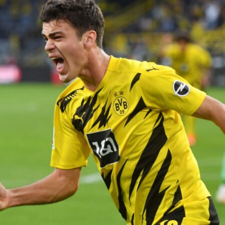 The Phoenix Project: Can Gio Reyna Rekindle His Flame at Borussia Monchengladbach?