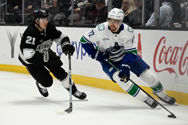 Preview Filip Chytil Steps Up: Vancouver Canucks’ Second-Line Center Search Narrows In-House