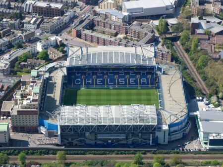 Stamford Bridge Showdown: Navigating the Early Season Storm for Chelsea and Liverpool