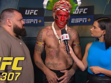 A Silence Spoke Volumes: How Alex Pereira’s UFC 320 Gesture Transcended Sport