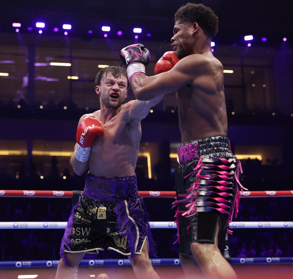 Preview Padley Seizes Super-Featherweight Crown in Strategic Debut