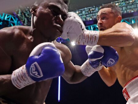 Boxing’s Next Chapter: Callum Simpson Readies for Resilient Troy Williamson on BBC