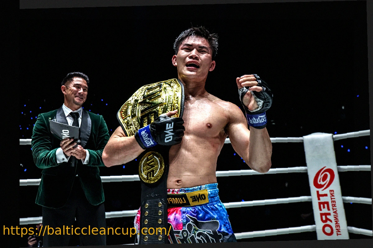 Preview Rambolek Claims ONE Bantamweight Muay Thai World Title in Unanimous Decision Victory Over Nabil Anane