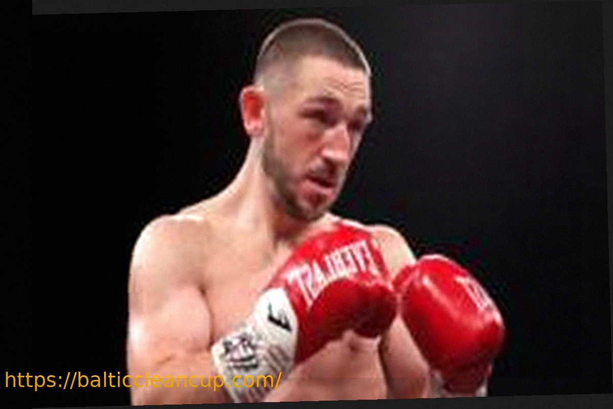 Preview The Arduous Path of James ‘Jazza’ Dickens: From Dubai to Dublin for World Title Glory
