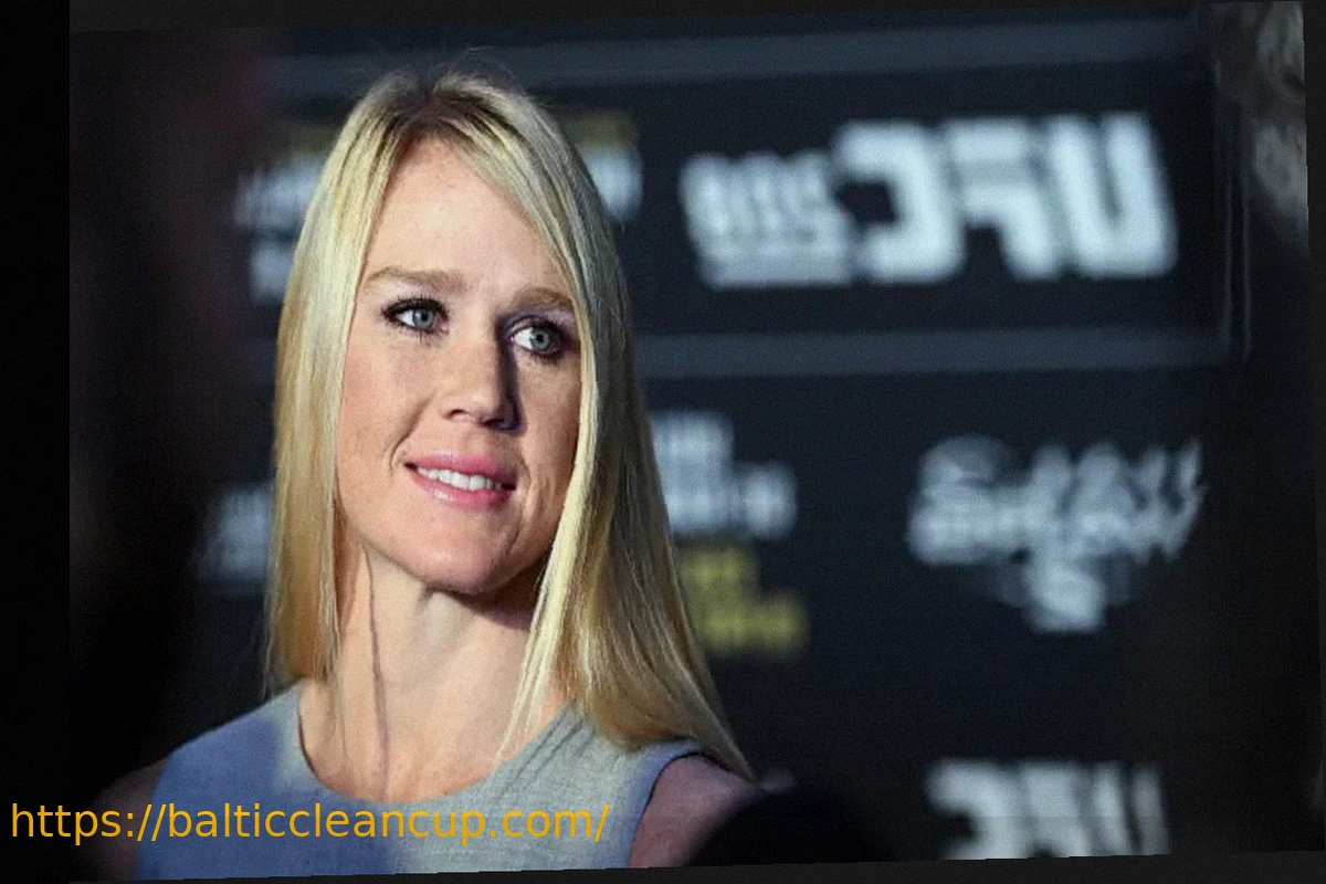 Preview Holly Holm weighs in on Ronda Rousey vs Gina Carano