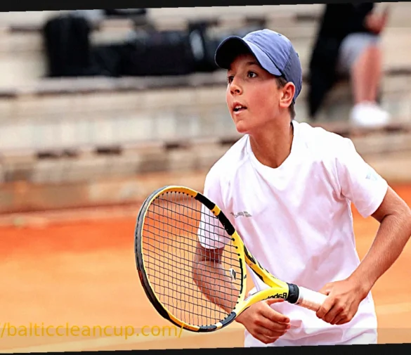 15-Year-Old Teodor Davidov Debuts at Sarasota Open ATP Challenger